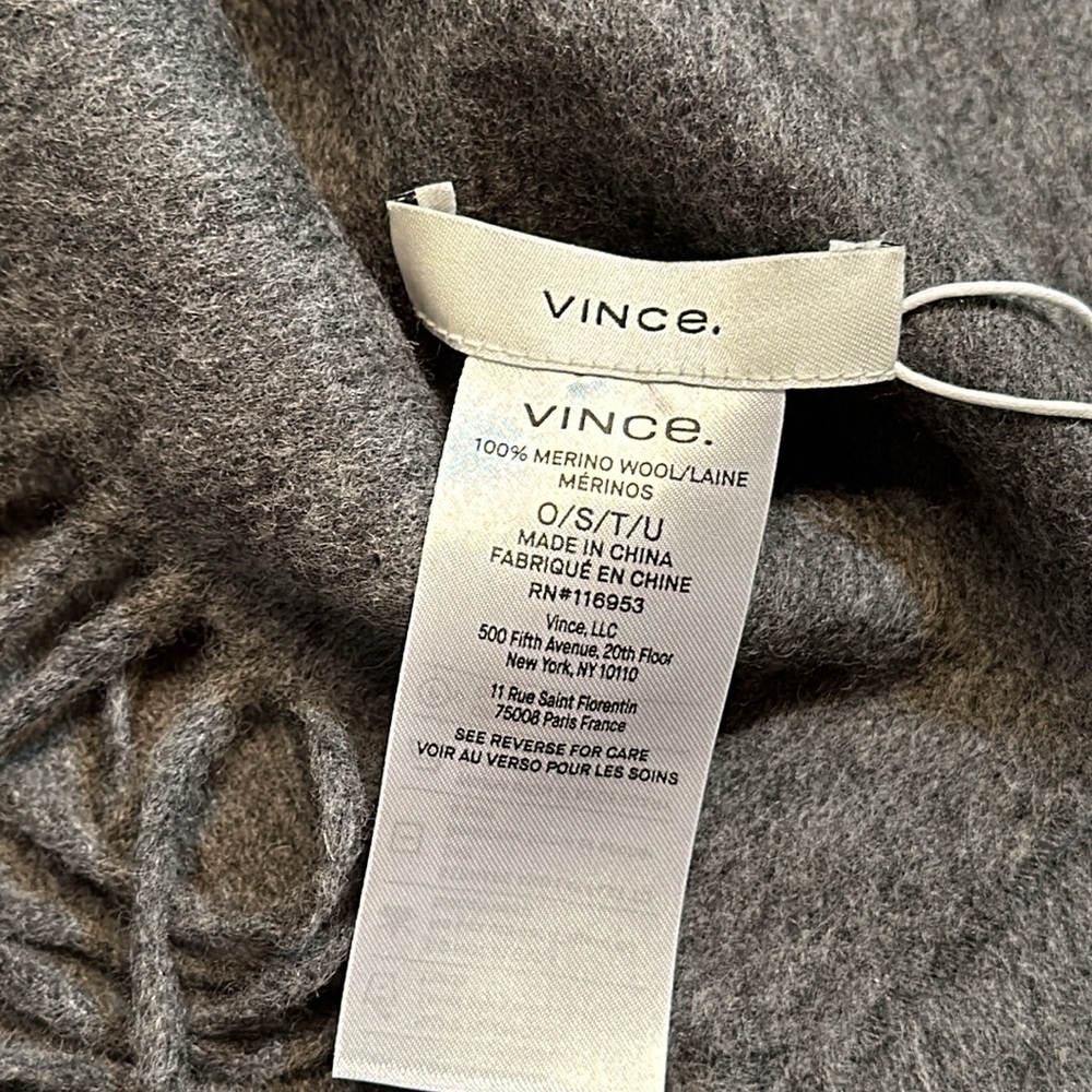 New Vince 100% Merino Wool/Laine Scarf. Gray. - Picture 4 of 7